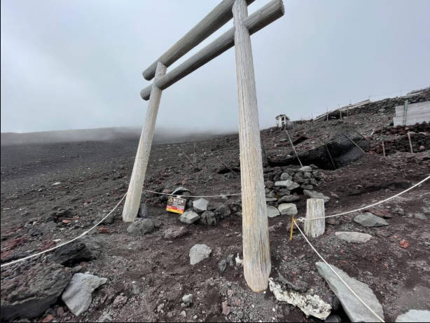 【🗻】閉山後の富士登山、25年は3割増　遭難の危険性高く救助有料化も検討