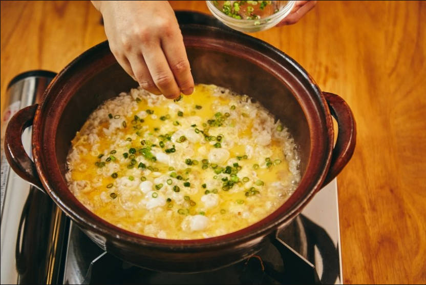 鍋の〆はうどんか雑炊か？