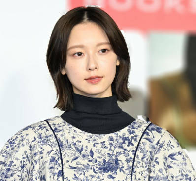 【朗報】加藤小夏さん、女の顔出しゲーム配信の同接数で日本記録を作るww