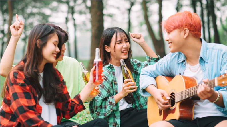 Z世代「初任給30万？それより年収1000万到達時期の方が重要じゃね？」 企業「あわわ」