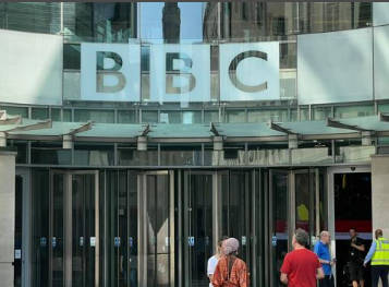 フェイクニュースを流した放送局の会長、責任を取り辞任へ。