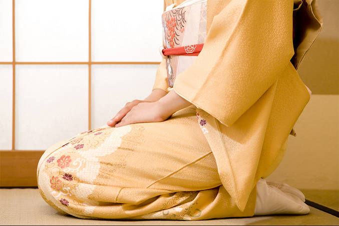 正座は虐待と判明。親「学校で正座強要2週間の怪我。はい診断書」正座という名前が良くない。誤座。