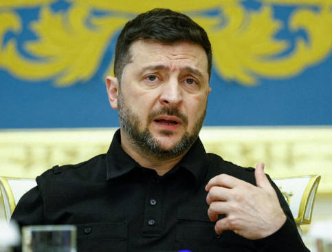 【ウクライナ】戦時下で巨額汚職事件　ゼレンスキー氏、国営エネルギー企業の再編を首相に指示