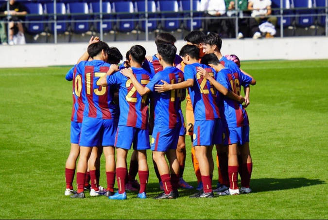 全国大会出場を祝い ビールで乾杯した大阪興国高サッカー部 全国出場へ『今後はノンアルでやります』