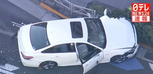 11人死傷。トヨタ認定中古車の展示者クラウンを盗んで暴走した37歳気狂い車カスを逮捕