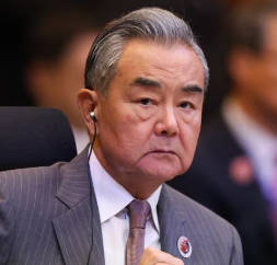 【朝日新聞】「特に中国は事態悪化を控えるべき」日中対立巡りフランス高官言及　大統領補佐官は中国の立場に理解を示す