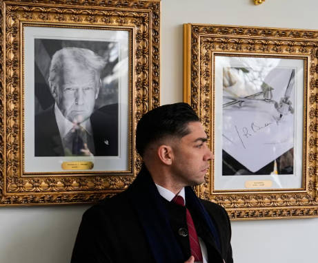 アメリカ、サインの代わりにオートペンを使っていた。ハンコとかわらんなこれ