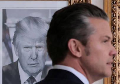 米軍の麻薬運搬船攻撃の際に国防長官が皆殺しを命じる　初回攻撃の生存者を2度目の攻撃で殺害