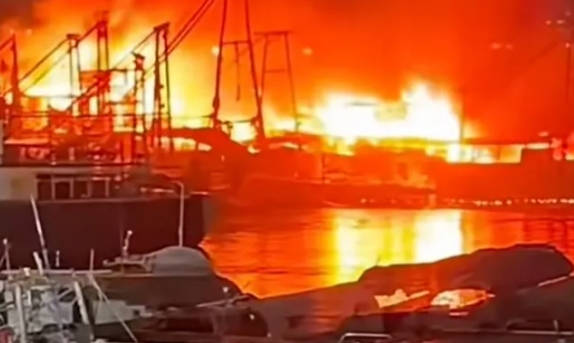 【Money1】 チャイナ･今度は船火事「8隻を巻き込む大火に」⇒ いくらなんでも火事が多すぎる。