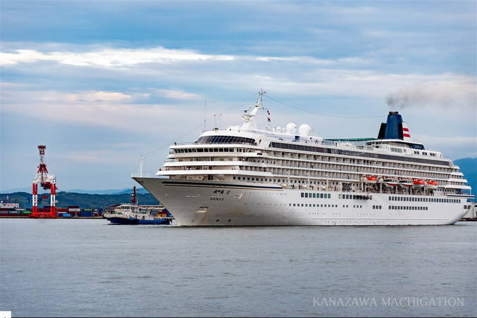 【悲報】訪日自粛どこ吹く風🇨🇳中国からどっと２０００人！金沢港にクルーズ船