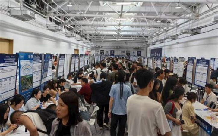 中国の対日強硬姿勢は国内の不満をそらすためか　経済低迷で就職氷河期・デフレ圧力・収入減