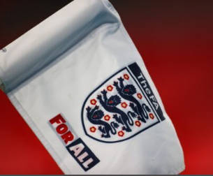 サッカープレミアリーグで活躍した元イングランド代表選手が強姦未遂容疑で逮捕　エセックス警察の広報担当が発表