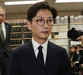 国分太一(51)、悲惨な格安ビジホ生活。5億円豪邸に妻子を残し転々。コンビニで食料買いホテルに消える