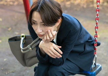 AIの進化でホワイトカラーからブルーカラーへの転職、そして消滅へ