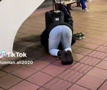 【ムス〇ムによる日本人に対する脅迫・示威行為】イス〇ム教徒が路上でお祈り。日本も欧州並みに路上でやりはじめた →→ 今まではやっていなかったじゃん！！