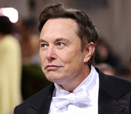 【速報】イーロン・マスク氏、スティーブ・ジョブズを超える天才との声が拡大