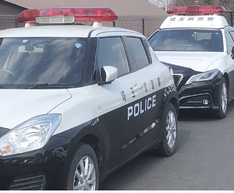 【≠ME】イオンのアイドルライブで騒ぎ　羽交い締めした警備員の腹を踏むなど暴行疑い、ファンら3人逮捕　その後、不起訴