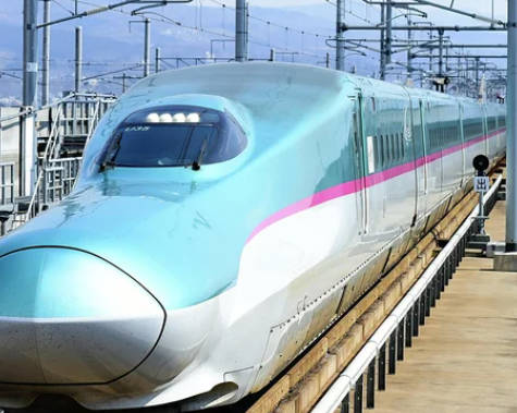 北海道新幹線の車内で10代女性に猥褻か　英国と中国の国籍を持つ男、通報されるも日本を出国　再入国で逮捕