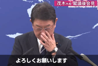 記者「米国に入国する際の過去5年分SNS情報提出は日本国憲法十九条の思想信条の自由に反するのでは」