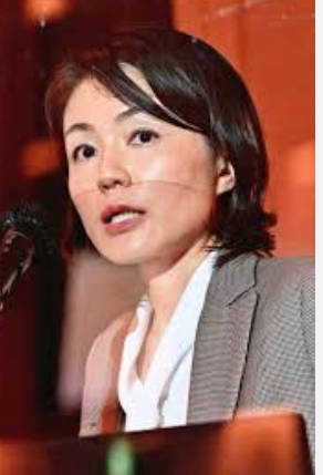 【朝日新聞】江藤名保子『今年は、中国の力を見せる年だった。中国の外交は欧米に対抗できる力がある。その根源は、壮大な軍事パレードにある（意訳）』