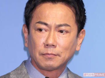 【俳優】東幹久　夜にギックリ腰発症し壮絶　朝までヨツンヴァインで過ごす