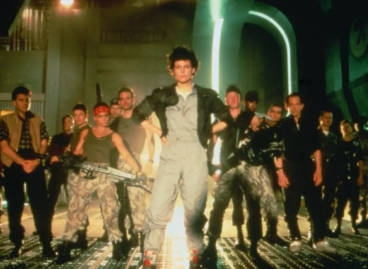 【映画】キャメロン、『エイリアン3』冒頭のアレに今も納得せず ─ 「クソバ〇だと思った」