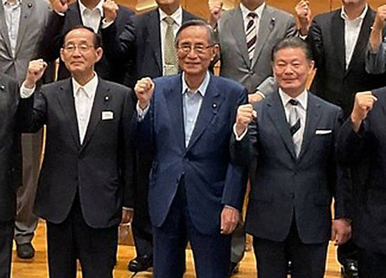 【謎】統一教会「自民２９０人応援」ニュース、いつもいるヤフコメ愛国者が一斉に消える