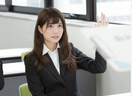 【悲報】顔採用、推され始めるWW