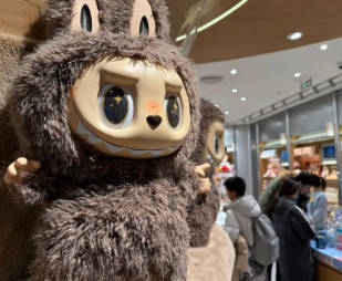 【国際】中国の若者の間で"感情消費"ブーム、「コスプレ依頼」サービスは「心の拠り所」