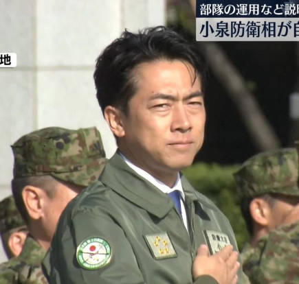 小泉防衛相　ミルコ・クロコップだった