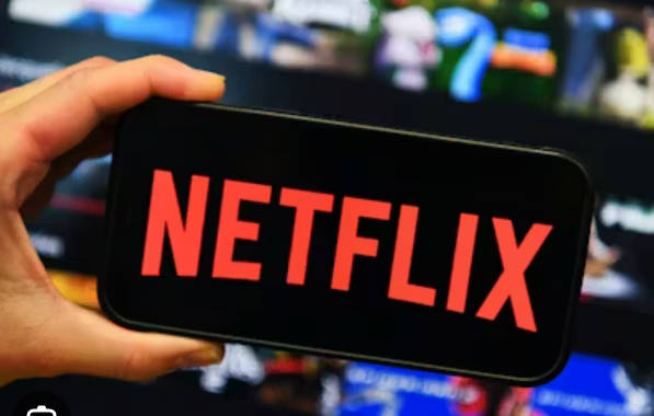 講義中にネトフリを見る学生が8割📺👨‍🎓字幕が変えた動画消費と広がるミュート視聴