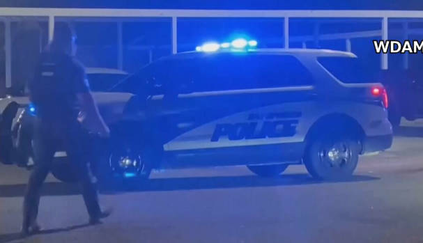 【米国】南部ミシシッピ州で銃乱射、6人死亡　親族標的か、24歳の男拘束