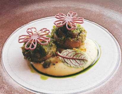 「6個中4個食べたら日本人の彼女が怒った。日本の文化なのかな」韓国人男性の投稿が話題に