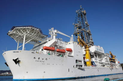 「中国が邪魔しに来ています」日本のレアアース試験掘削に　空母が周辺海域で不穏な動き