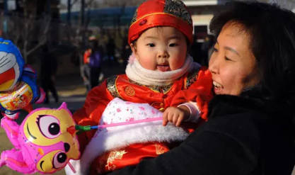 【中国、出生率が過去最低を記録　人口減少続く】国営シンクタンクの中国社会科学院 「年金の積立金、政府からの支援があったとしても2035年までに枯渇する可能性がある」