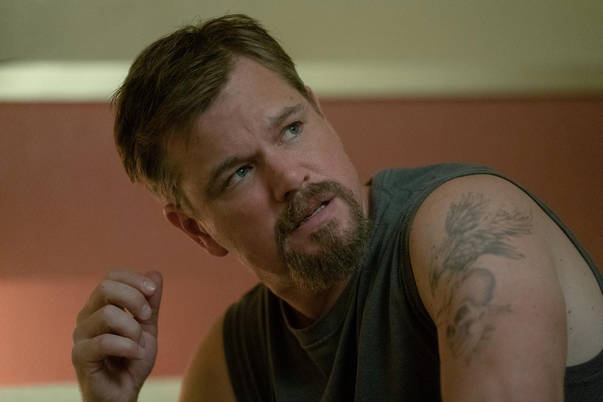 マット・デイモンがネトフリの作劇法を告白「何をしているか台詞で説明しないと見て貰えないんだ」