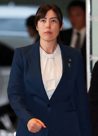 【悲報】小野田大臣「ネット軍師様にはわからないかもだけど、外国人労働者いないとあかんわ」