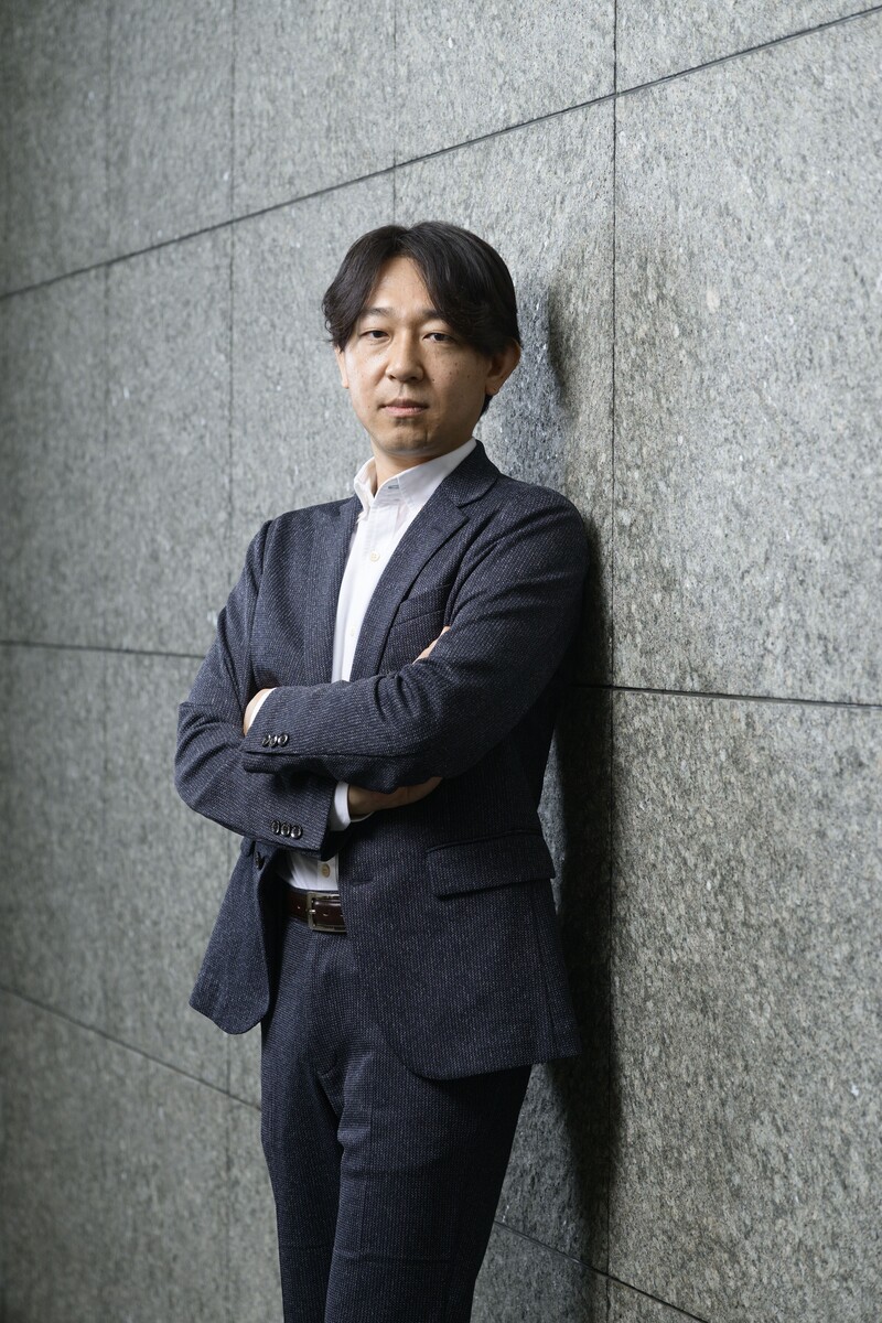 「SNSユーザーの誰しも“マスゴミ”になる可能性が……」社会派作家・塩田武士が直木賞候補作に込めた危機感