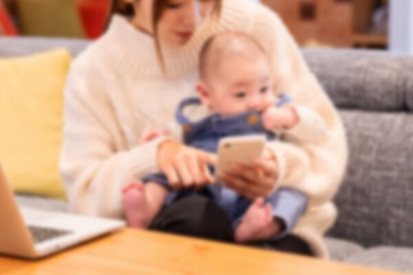 【闇深】わが子を《二重まぶた・色白》に… 顔の画像加工 ⇒ SNSアップする親、“承認欲求” 暴走の果て 将来に及ぶ「致命的リスク」とは