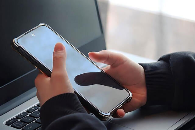 SNSを一触即発の“地雷原”に変えた「叩き活」の正体…推し活よりも“嫌いな相手を叩く”ことに快感を覚えるのはなぜか