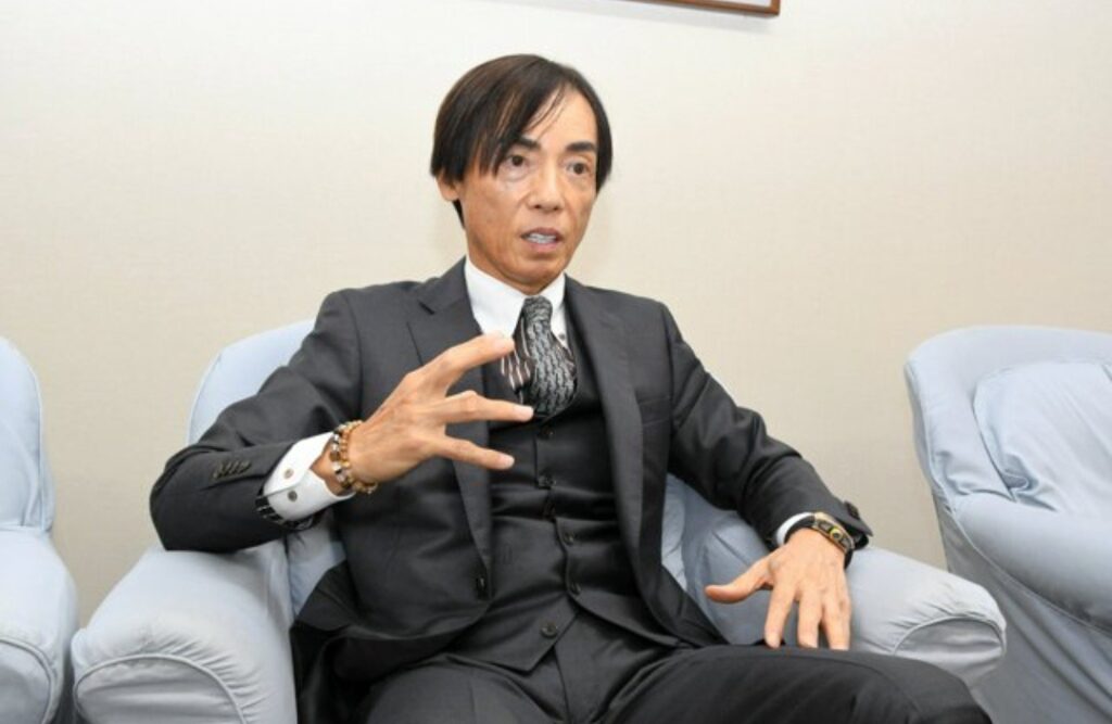 米問屋社長さん「新米売れず小売店が仕入れてくれないので暴落する。政府は責任取って買取して」