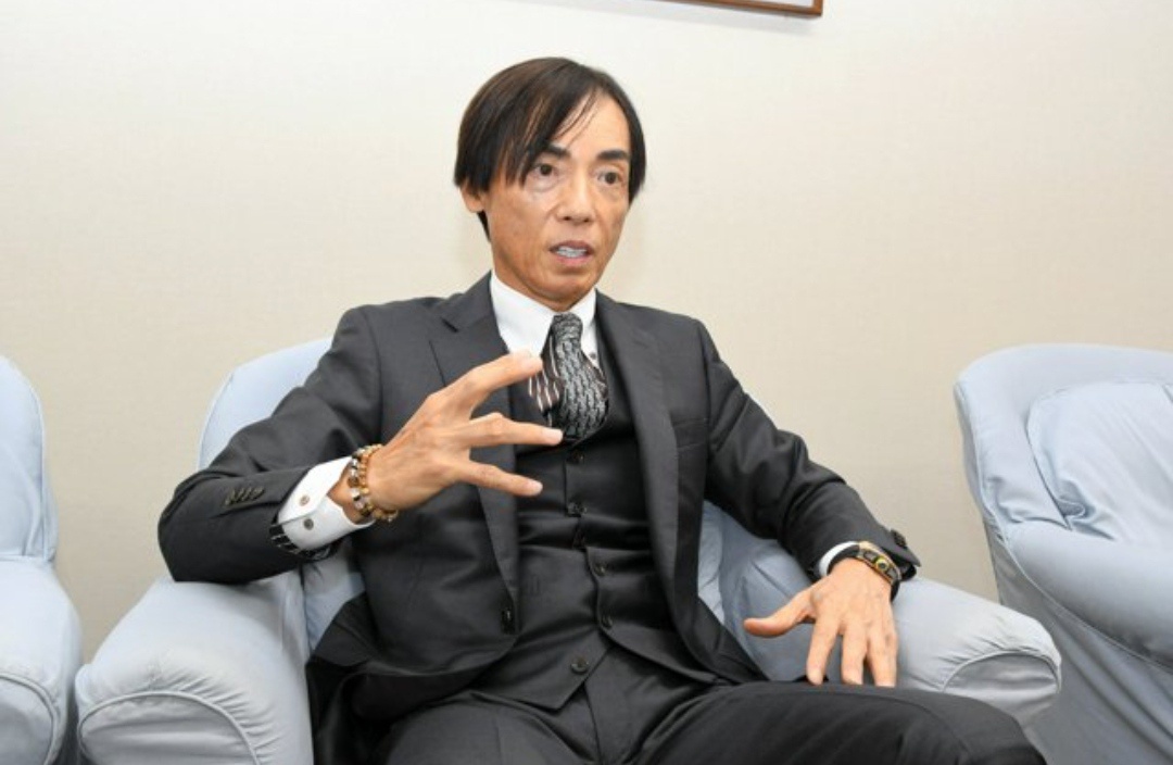 米問屋社長さん「新米売れず小売店が仕入れてくれないので暴落する。政府は責任取って買取して」