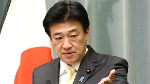 【朗報】官房長官、沖縄は「我が国領土に疑いない」