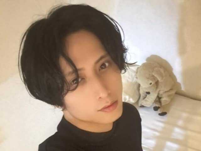 【X・投稿】「あんなに筋トレしてたのに…」舞台俳優、故人への投稿に批判「言葉考えろよ」「道徳1すぎる」