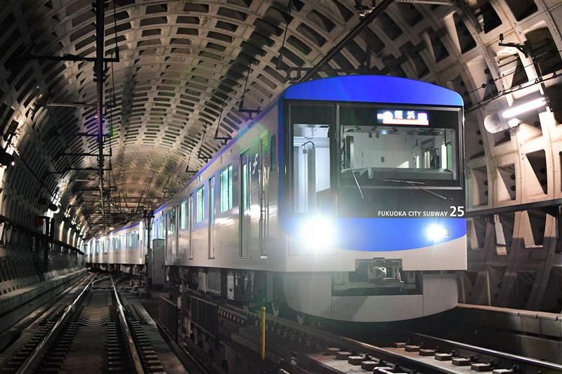 【X】「絶対にやめて！」福岡市地下鉄が〝映像公開〟で撮り鉄に注意喚起「危なすぎるだろ」「なんでこんな常識ない奴らばっかなん」