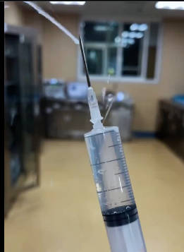 中国製の注射器がこちら