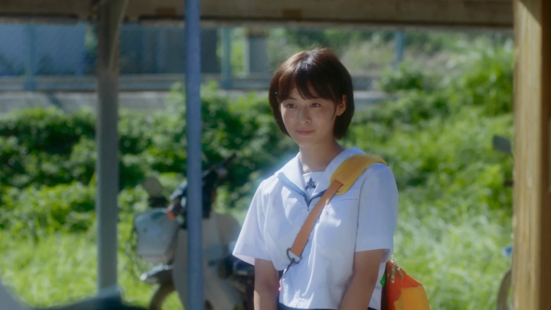 森七菜（24）の中学生みたいな格好に刺さる役が続出。たぶんそれくらいしか見るとこない秒速5cm